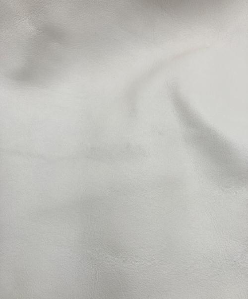 JAMES GROSE（ジェームスグロース）JAMES GROSE (ジェームスグロース) ラムレザーダブルライダースジャケット ホワイト サイズ:42の古着・服飾アイテム