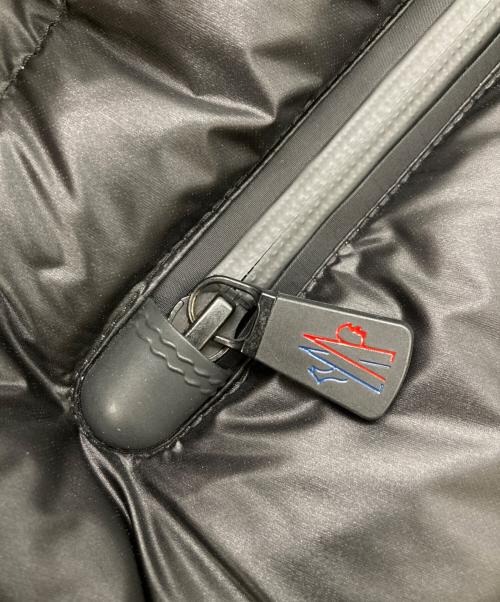 MONCLER GRENOBLE（モンクレール グルノーブル）MONCLER GRENOBLE (モンクレール グルノーブル) ニット切替ダウンジャケット ブラック サイズ:XLの古着・服飾アイテム