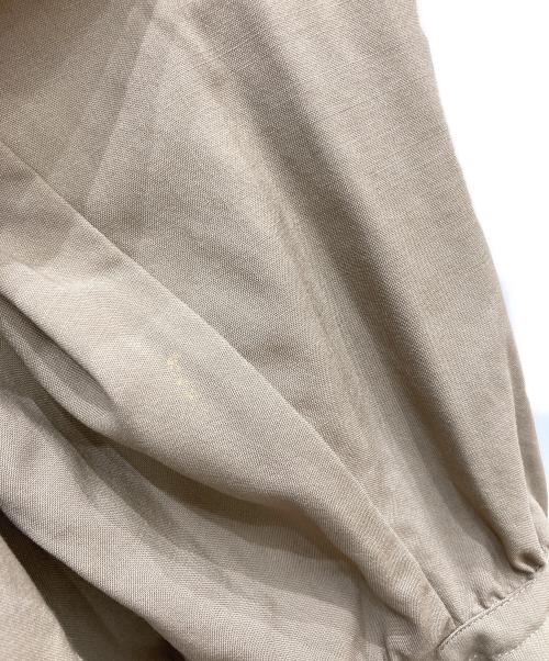 SCYE（サイ）SCYE (サイ) トロピカルウールピンタックバンドカラーシャツ ブラウン サイズ:38の古着・服飾アイテム