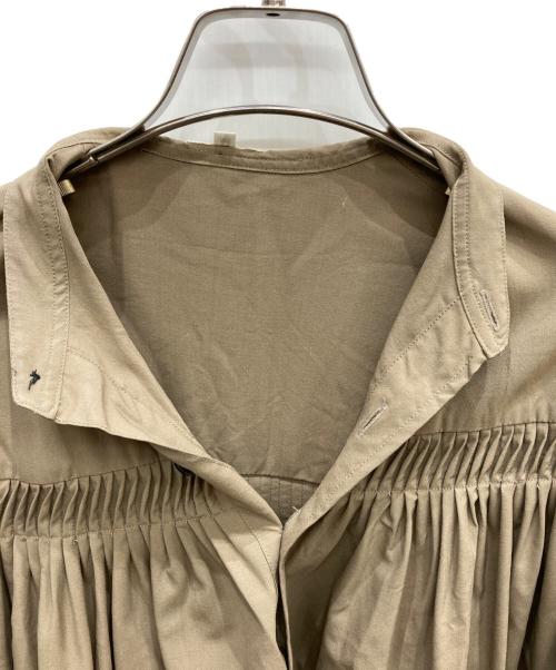 SCYE（サイ）SCYE (サイ) トロピカルウールピンタックバンドカラーシャツ ブラウン サイズ:38の古着・服飾アイテム