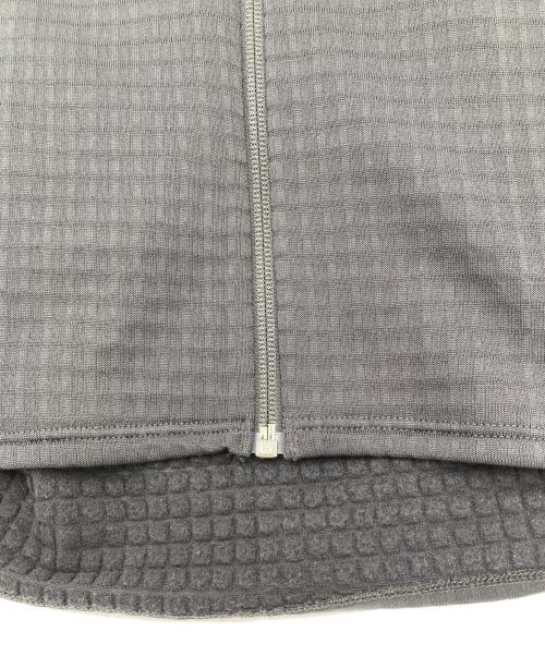 Patagonia（パタゴニア）Patagonia (パタゴニア) R1 ジップアップジャケット ブラック サイズ:XSの古着・服飾アイテム