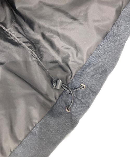 URBAN RESEARCH DOORS（アーバンリサーチドアーズ）URBAN RESEARCH DOORS (アーバンリサーチドアーズ) ウールブレンドラミネートダウンパーカー グレー サイズ:Lの古着・服飾アイテム