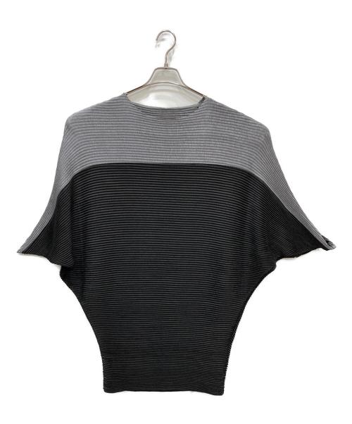 SPECCHIO（スペッチオ）SPECCHIO (スペッチオ) シャトルプリーツワンピース ブラック サイズ:M-LLの古着・服飾アイテム