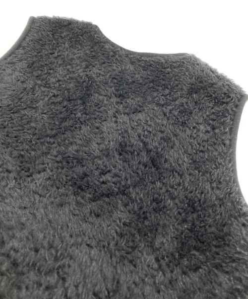 THE RERACS（ザ リラクス）THE RERACS (ザ リラクス) スリーブレスボアコート ブラック サイズ:38の古着・服飾アイテム