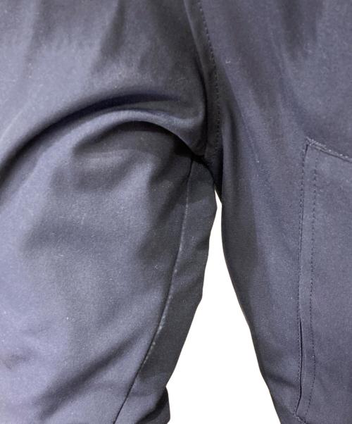 CANADA GOOSE（カナダグース）CANADA GOOSE (カナダグース) LABRADOR BOMBER ネイビー サイズ:Sの古着・服飾アイテム