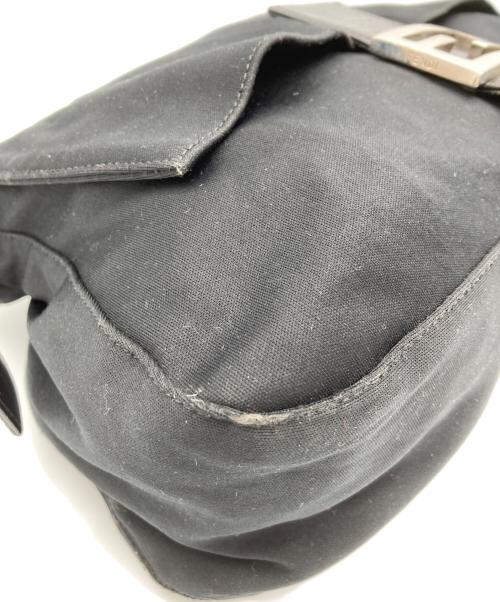 FENDI（フェンディ）FENDI (フェンディ) マンマバゲットボンディングショルダーバッグ ブラック サイズ:表記なしの古着・服飾アイテム