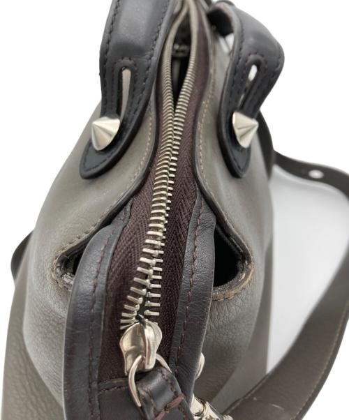 FENDI（フェンディ）FENDI (フェンディ) バイザウェイミディアムショルダーバッグ グレー サイズ:表記なしの古着・服飾アイテム