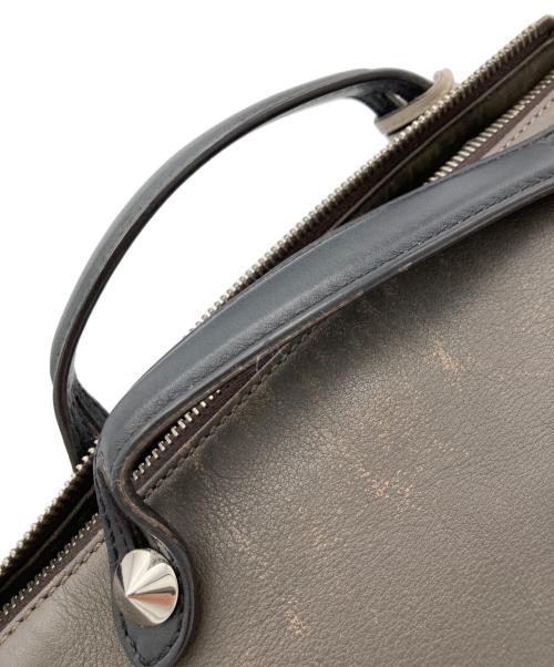 FENDI（フェンディ）FENDI (フェンディ) バイザウェイミディアムショルダーバッグ グレー サイズ:表記なしの古着・服飾アイテム