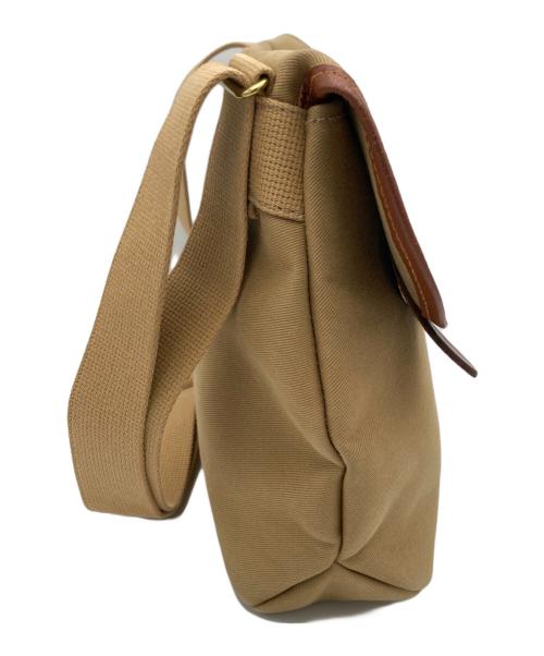 brady（ブレディ）brady (ブレディ) 「AVON MINI」ショルダーバッグ ベージュの古着・服飾アイテム