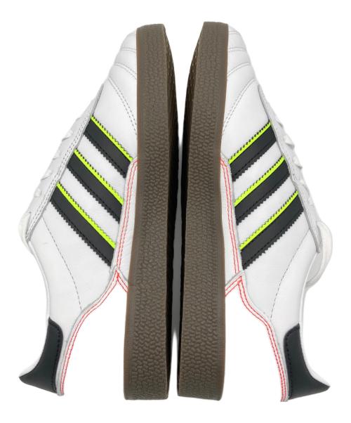 adidas（アディダス）adidas (アディダス) GAZELLE TEAM ホワイト サイズ:23.5cmの古着・服飾アイテム