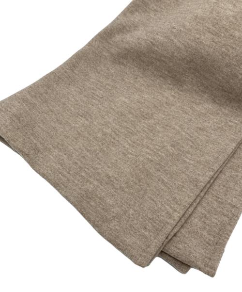 Munich（ミューニック）MUNICH (ミューニック) ウォッシャブルジャージーVネックワンピース ベージュ サイズ:OS 未使用品の古着・服飾アイテム