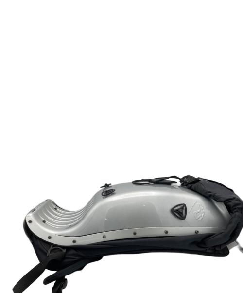 BOBLBE-E（ボブルビー）BOBLBE-E (ボブルビー) 「megalopolis」リュック シルバー サイズ:表示なしの古着・服飾アイテム