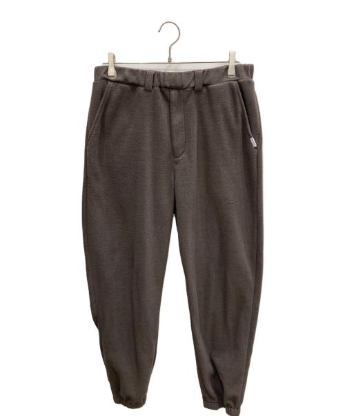 CAPTAINS HELM GOLF（キャプテンズヘルム ゴルフ）CAPTAINS HELM GOLF (キャプテンズヘルム ゴルフ) DIGNIFIED LOGO ADJUSTABLE FLEECE PANTS ブラウン サイズ:LARGEの古着・服飾アイテム