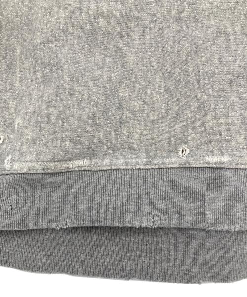 PERS PROJECTS（パースプロジェクト）PERS PROJECTS (パースプロジェクト) rroomm (ルーム) crew damage trainer グレー サイズ:3の古着・服飾アイテム