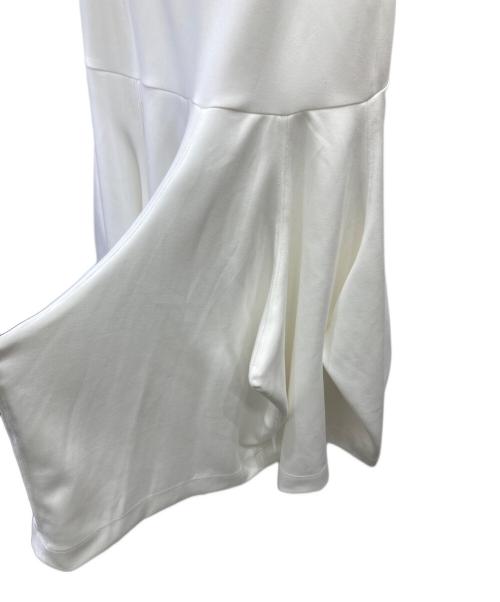 OMMO（オーエムエムオー）OMMO (オーエムエムオー) FLASK PATTERN VOLUME SK ホワイト サイズ:Mの古着・服飾アイテム