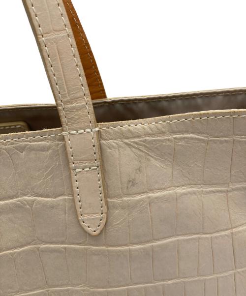 Felisi（フェリージ）Felisi (フェリージ) クロコ型押しトートバッグ アイボリーの古着・服飾アイテム