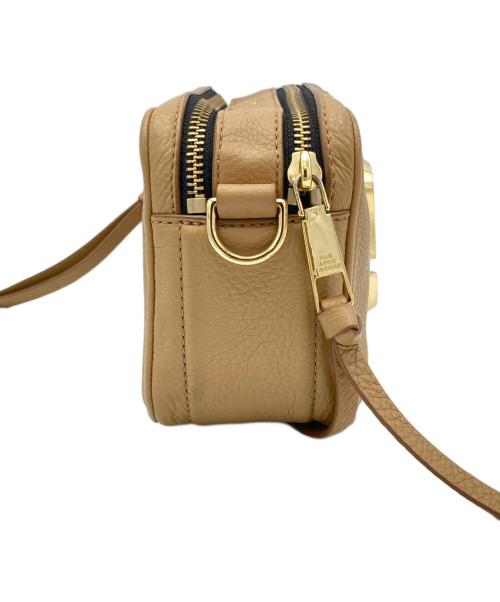 MARC JACOBS（マークジェイコブズ）MARC JACOBS (マークジェイコブズ) 「THE SNAPSHOT」ショルダーバッグ ベージュの古着・服飾アイテム