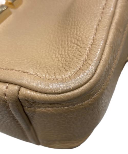 MARC JACOBS（マークジェイコブズ）MARC JACOBS (マークジェイコブズ) 「THE SNAPSHOT」ショルダーバッグ ベージュの古着・服飾アイテム