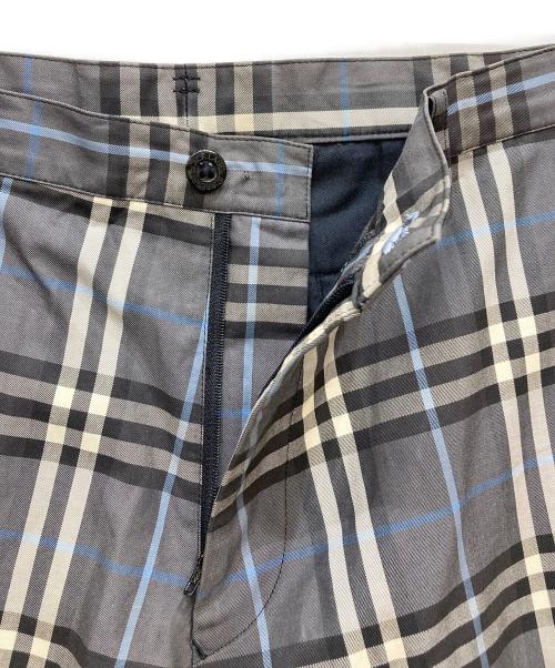BURBERRY BLACK LABEL（バーバリーブラックレーベル）BURBERRY BLACK LABEL (バーバリーブラックレーベル) ノバチェックハーフパンツ グレー サイズ:79の古着・服飾アイテム