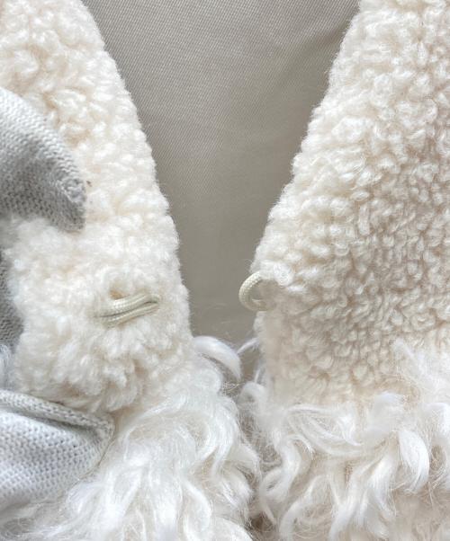 PASSIONE（パシオーネ）PASSIONE (パシオーネ) プードルファーボアベスト ホワイト サイズ:Mの古着・服飾アイテム