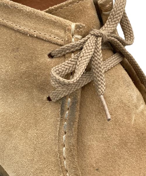 Lloyd footwear（ロイドフットウェア）Lloyd Footwear (ロイドフットウェア) ワラビーブーツ ベージュ サイズ:UK8の古着・服飾アイテム