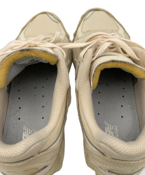 NEW BALANCE（ニューバランス）NEW BALANCE (ニューバランス) M2002RDQ ベージュ サイズ:26.5CMの古着・服飾アイテム