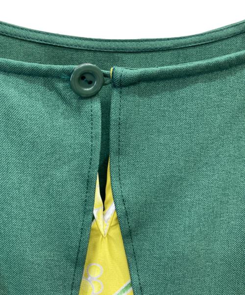 ふりふ（フリフ）ふりふ (フリフ) 背開き和モダン花柄ワンピース グリーン サイズ:Mの古着・服飾アイテム