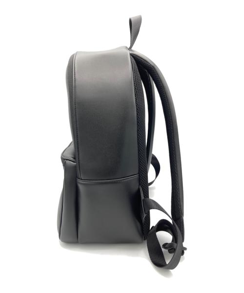 DIESEL（ディーゼル）DIESEL (ディーゼル) DSL OVAL BACKPACK（オーバル バックパック） ブラック サイズ:表示なしの古着・服飾アイテム