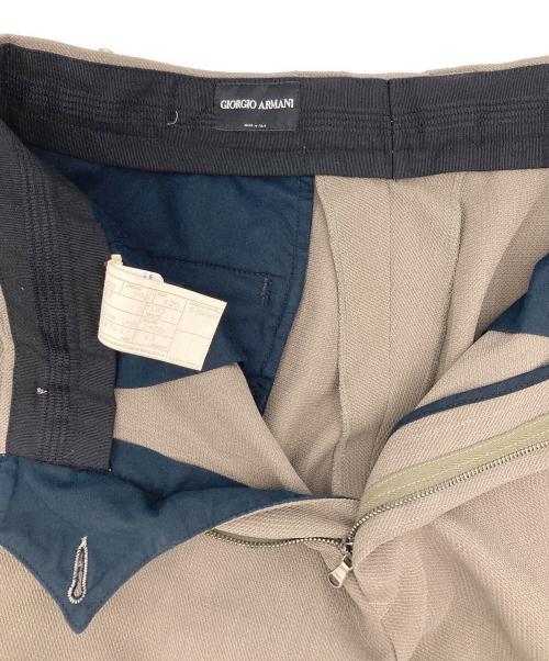 GIORGIO ARMANI（ジョルジョアルマーニ）GIORGIO ARMANI (ジョルジョアルマーニ) サイドアジャスターレーヨンタックパンツ ライトブラウン サイズ:46の古着・服飾アイテム