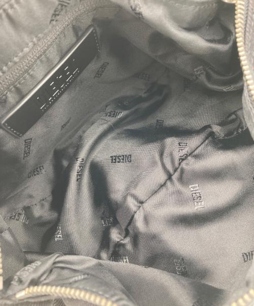 DIESEL（ディーゼル）DIESEL (ディーゼル) Rave Crossbody X ボディバッグ ブラック サイズ:表示なしの古着・服飾アイテム