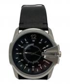 DIESELディーゼル）の古着「ブレスレット付腕時計」