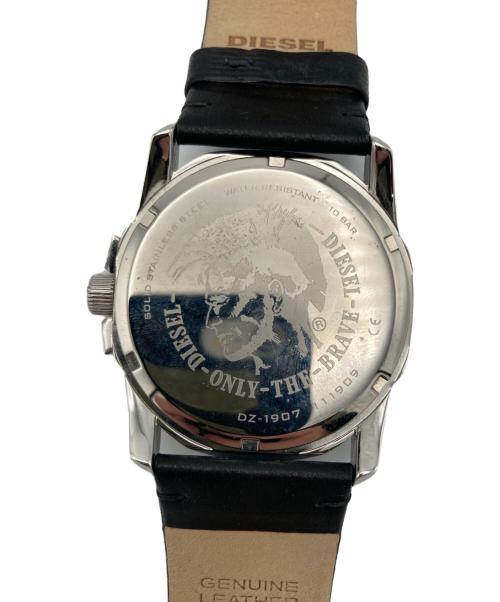 DIESEL（ディーゼル）DIESEL (ディーゼル) ブレスレット付腕時計の古着・服飾アイテム