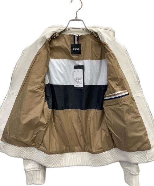 BOSS（ボス）BOSS (ボス) Mapson ラムレザーライダースジャケット アイボリー サイズ:46 未使用品の古着・服飾アイテム