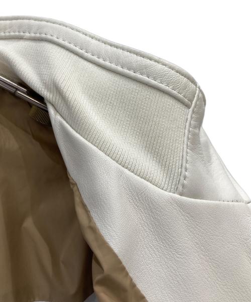 BOSS（ボス）BOSS (ボス) Mapson ラムレザーライダースジャケット アイボリー サイズ:46 未使用品の古着・服飾アイテム