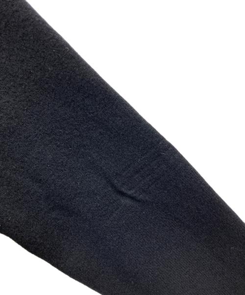 PLAY COMME des GARCONS（プレイコムデギャルソン）PLAY COMME des GARCONS (プレイコムデギャルソン) Vネックニット ブラック サイズ:不明の古着・服飾アイテム