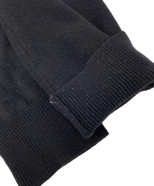 PLAY COMME des GARCONS（プレイコムデギャルソン）PLAY COMME des GARCONS (プレイコムデギャルソン) Vネックニット ブラック サイズ:不明の古着・服飾アイテム