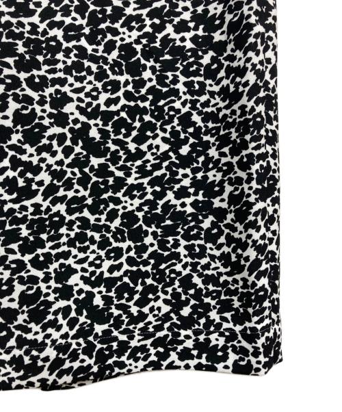 Curensology（カレンソロジー）Curensology (カレンソロジー) モノトーンプリントスカート ブラック サイズ:S 未使用品の古着・服飾アイテム