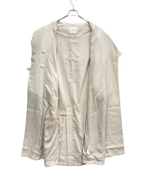 Eaphi（エフィ）Eaphi (エフィ) ASYMMETRY CAPE TRENCH COAT アイボリー サイズ:2 未使用品の古着・服飾アイテム
