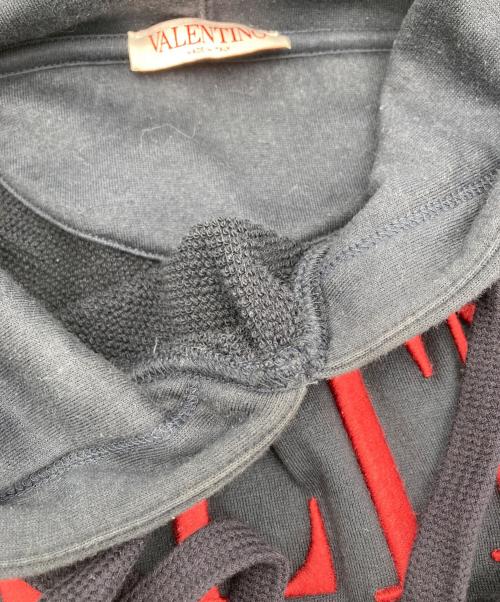 VALENTINO（ヴァレンティノ）VALENTINO (ヴァレンティノ) VLTN刺繍プルオーバーパーカー ネイビー サイズ:Sの古着・服飾アイテム