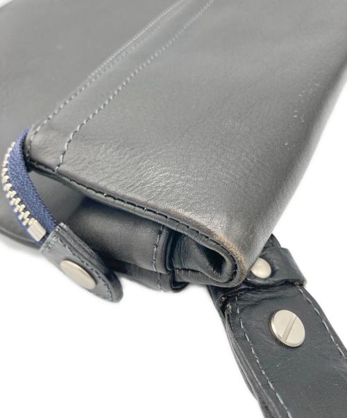 FIVE WOODS（ファイブウッズ）FIVE WOODS (ファイブウッズ) レザーショルダーバッグ ブラック サイズ:表示なしの古着・服飾アイテム