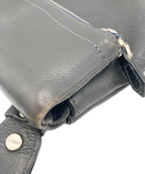 FIVE WOODS（ファイブウッズ）FIVE WOODS (ファイブウッズ) レザーショルダーバッグ ブラック サイズ:表示なしの古着・服飾アイテム