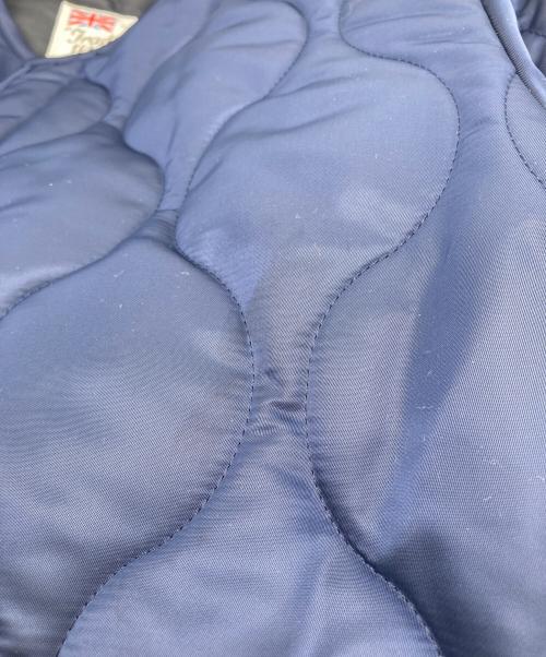 Traditional Weatherwear（トラディショナルウェザーウェア）Traditional Weatherwear (トラディショナルウェザーウェア) ARKLEY WITH ZIP ネイビー サイズ:36の古着・服飾アイテム