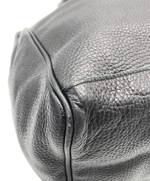 YOUNG & OLSEN The DRYGOODS STORE（ヤングアンドオルセン ザ ドライグッズストア）YOUNG & OLSEN The DRYGOODS STORE (ヤングアンドオルセン ザ ドライグッズストア) FRAMeWORK (フレームワーク) 別注ハンドバッグ ブラック サイズ:表記なしの古着・服飾アイテム