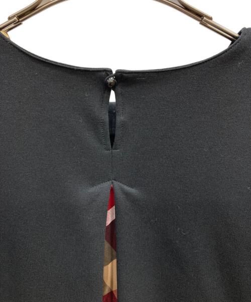 BLUE LABEL CRESTBRIDGE（ブルーレーベルクレストブリッジ）BLUE LABEL CRESTBRIDGE (ブルーレーベルクレストブリッジ) ストレッチポンチプルオーバー ブラック サイズ:38の古着・服飾アイテム