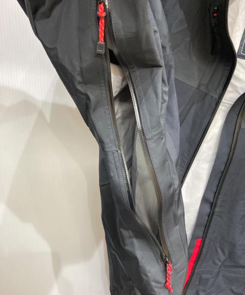 Berghaus（バーグハウス）Berghaus (バーグハウス) CIVETTA SHELL JKT AM ブラック サイズ:Ⅼの古着・服飾アイテム