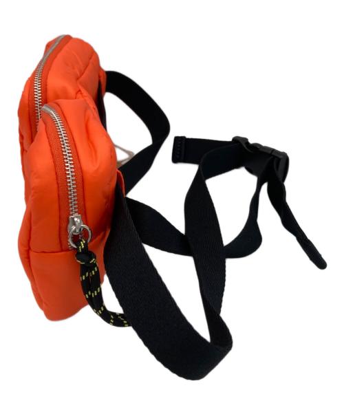 A.P.C.（アーペーセー）A.P.C. (アーペーセー) BANANE PUFFY 23A オレンジ サイズ:表示なし 未使用品の古着・服飾アイテム