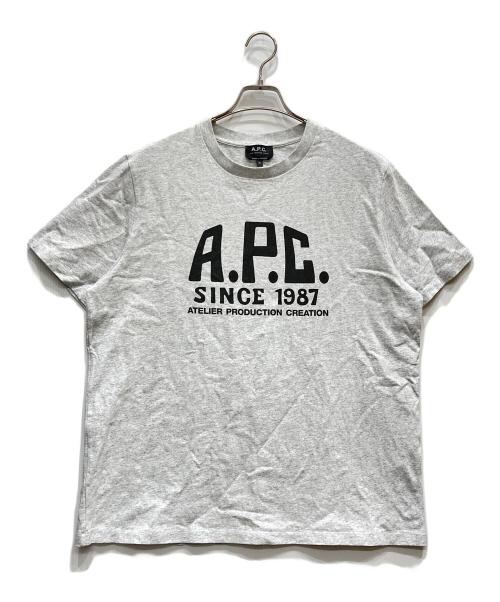 A.P.C.（アーペーセー）A.P.C. (アーペーセー) ロゴプリントTシャツ グレー サイズ:XLの古着・服飾アイテム