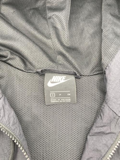 NIKE（ナイキ）NIKE (ナイキ) ナイロンジャケット ブラック サイズ:Sの古着・服飾アイテム