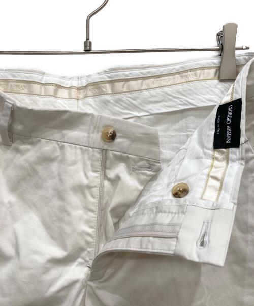 GIORGIO ARMANI（ジョルジョアルマーニ）GIORGIO ARMANI (ジョルジョアルマーニ) センタープレスパンツ ホワイト サイズ:Ⅼの古着・服飾アイテム