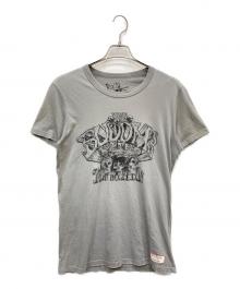 TRUE RELIGION×BUDDHA BRAND（トゥルー レリジョン×ブッダ・ブランド）の古着「プリントTシャツ」｜グレー
